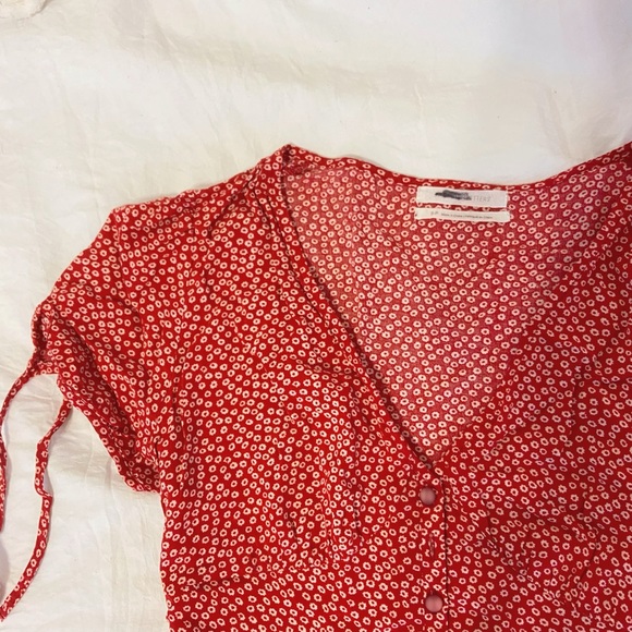 UO Button Down Tie Sleeve Blouse - Picture 6 of 6